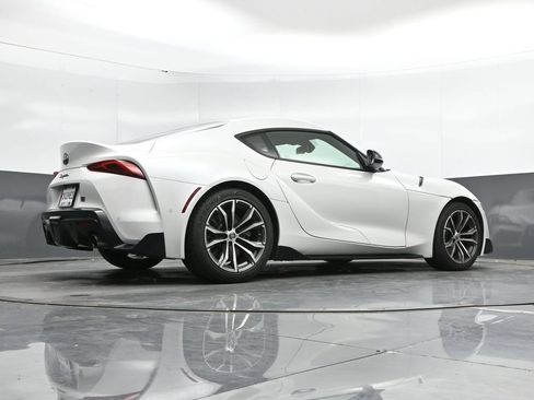 Used 2022 Toyota Supra w/ Safety & Technology Package RWD image 40