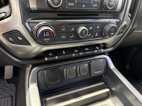 Used 2018 Chevrolet Silverado 1500 LT w/ True North Edition AWD/4WD image 27