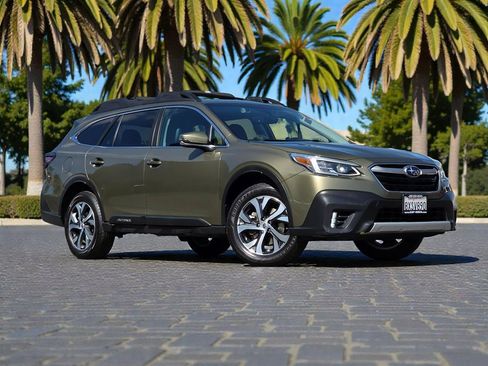 Used 2022 Subaru Outback Limited image 2