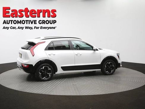 Used 2023 Kia Niro Wind FWD image 41