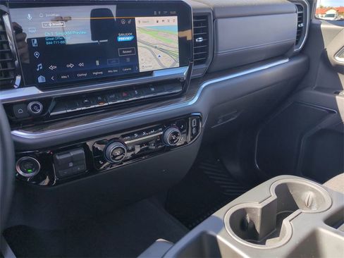 Certified 2025 Chevrolet Silverado 1500 LT image 13