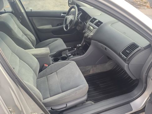Used 2007 Honda Accord VP image 14