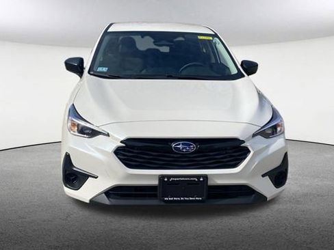 Certified 2025 Subaru Impreza 2.0i image 3