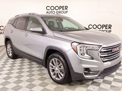 Used 2024 GMC Terrain SLT
