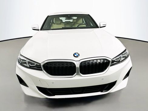 Used 2025 BMW 330i Sedan w/ Convenience Package image 2