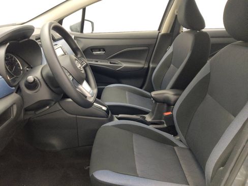 Used 2024 Nissan Versa SV w/ Trunk Package FWD image 17