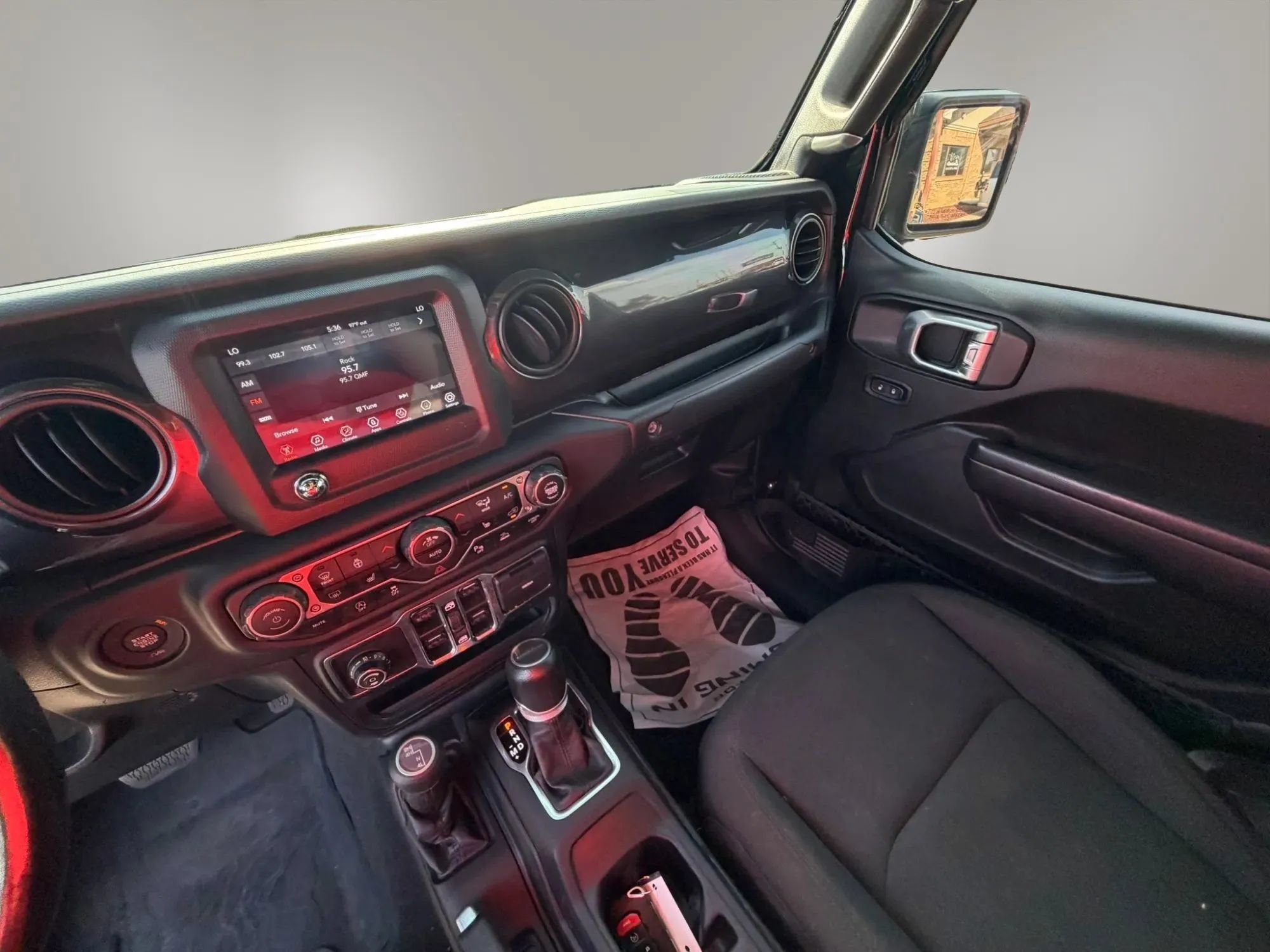 Used 2020 Jeep Gladiator Sport AWD/4WD image 22