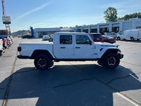 Used 2020 Jeep Gladiator Rubicon AWD/4WD image 2