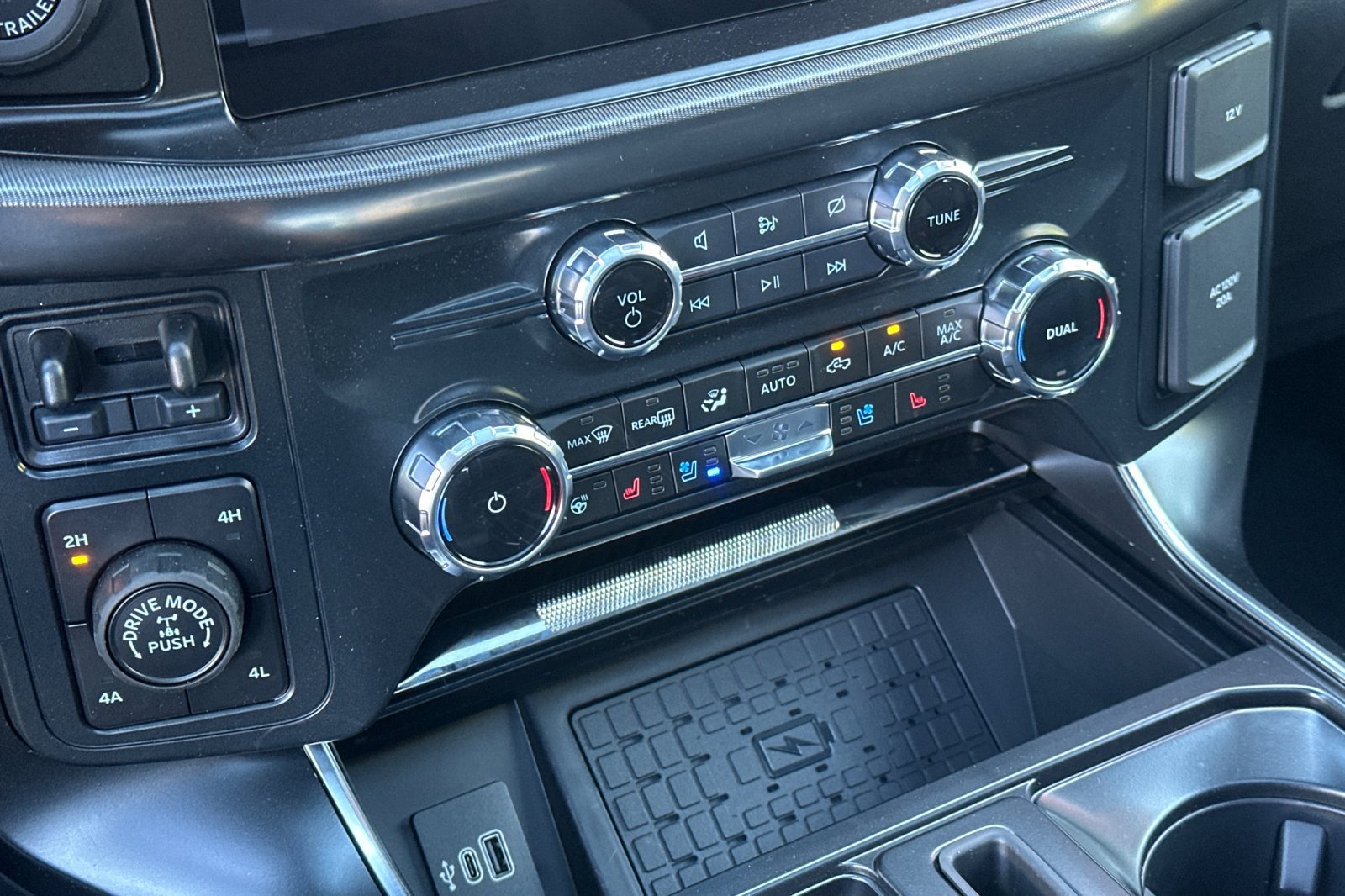 New 2026 Ford F150 Raptor AWD/4WD image 21