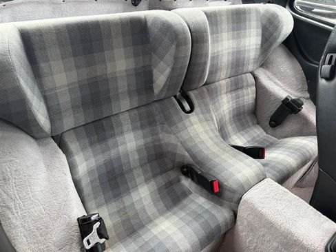 Used 1988 Porsche 944 Coupe RWD image 41