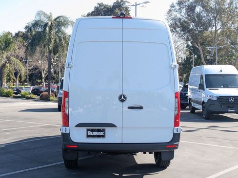 New 2026 Mercedes-Benz Sprinter 144 Cargo image 3
