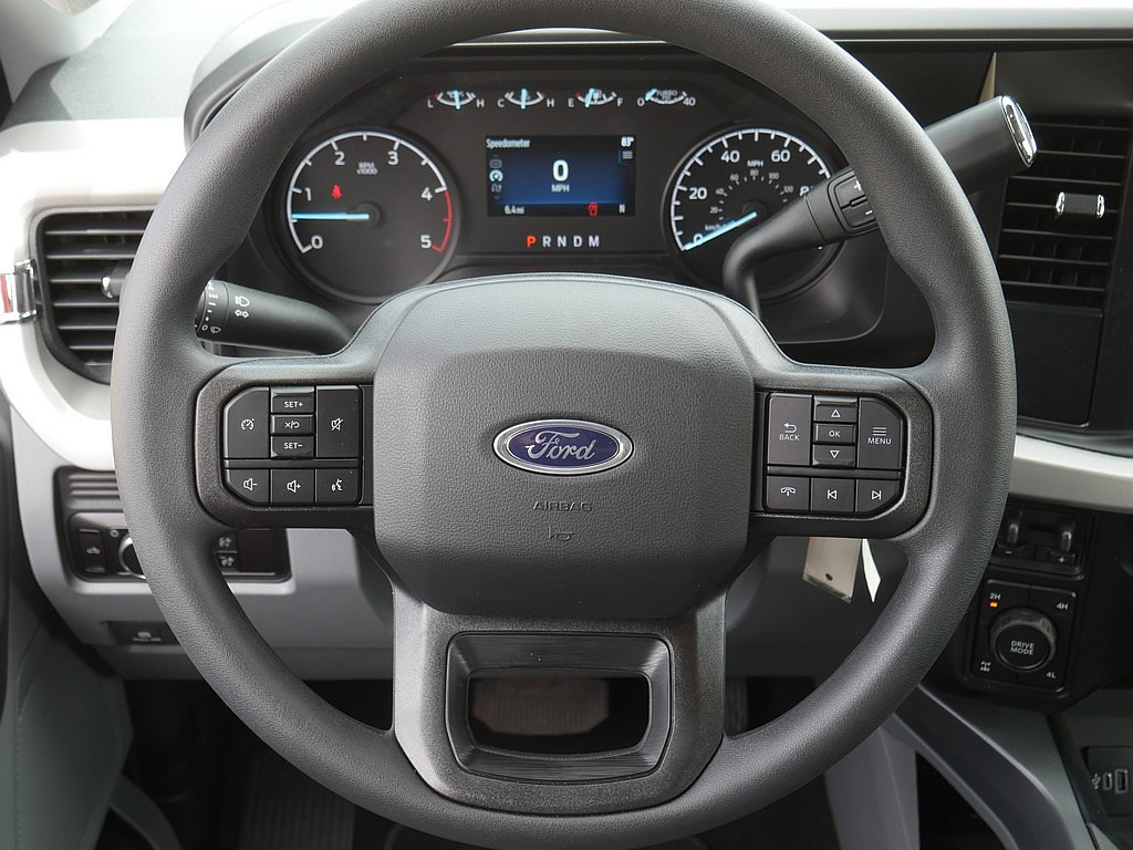 New 2026 Ford F250 XLT AWD/4WD image 19