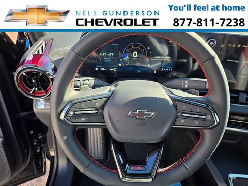 New 2026 Chevrolet Equinox RS w/ Convenience Package III AWD/4WD image 29