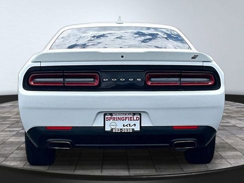 Used 2018 Dodge Challenger GT AWD/4WD image 5