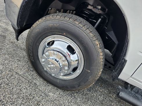 New 2026 RAM 3500 Tradesman image 23