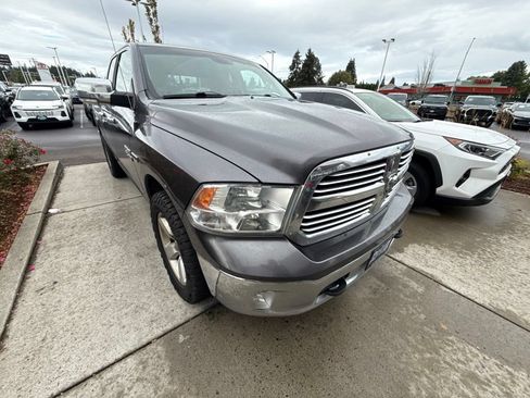 Used 2016 RAM 1500 Big Horn AWD/4WD image 3