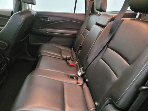 Used 2017 Honda Pilot EX-L image 18