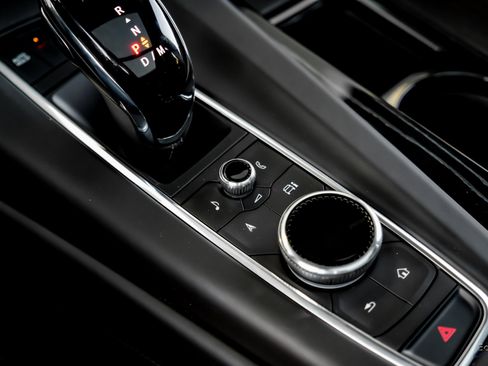 Used 2023 Cadillac Escalade V image 57