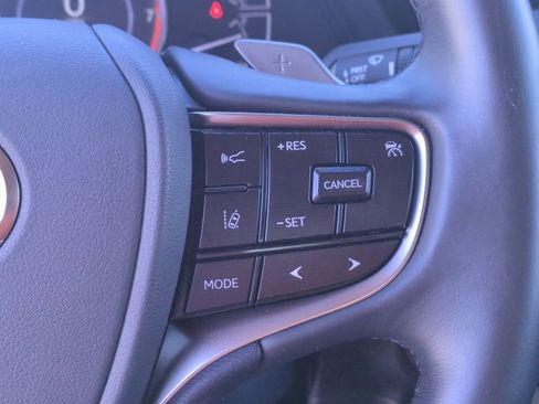 Certified 2025 Lexus ES 350 image 21