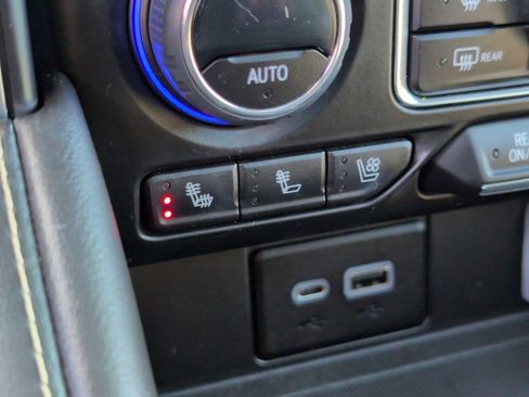 Certified 2023 Chevrolet Tahoe Premier w/ Advanced Technology Package image 18