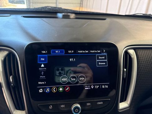 Used 2023 Chevrolet Malibu LT FWD image 29