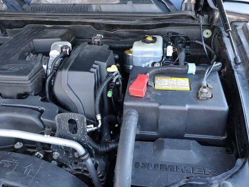 Used 2006 HUMMER H3 w/ Chrome Appearance Package image 38