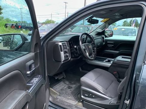 Used 2018 Chevrolet Silverado 1500 LT w/ All Star Edition AWD/4WD image 10