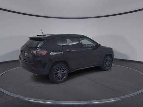 Used 2023 Jeep Compass High Altitude AWD/4WD image 17