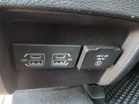 Used 2021 Jeep Cherokee Trailhawk w/ Trailer Tow Group AWD/4WD image 38