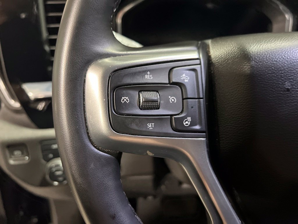 Used 2024 Chevrolet Silverado 1500 LT AWD/4WD image 27
