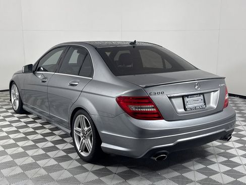 Used 2012 Mercedes-Benz C 300 4MATIC Sedan w/ Premium 1 Pkg image 7