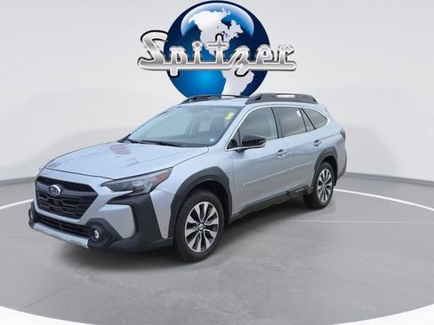 Used 2023 Subaru Outback Limited XT image 4