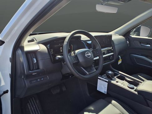 New 2026 Nissan Pathfinder SL AWD/4WD image 8