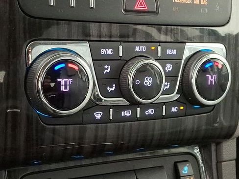 Used 2014 Chevrolet Traverse LT w/ All-Star Edition image 18