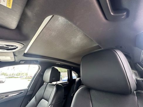 Certified 2024 Porsche Macan AWD/4WD image 23