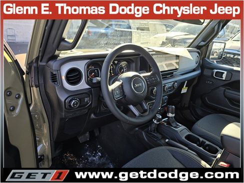 New 2026 Jeep Gladiator Willys image 8