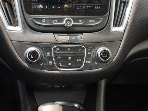 Used 2023 Chevrolet Malibu LT w/ Driver Confidence Package FWD image 25