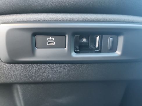 Used 2023 BMW X5 xDrive40i w/ Climate Comfort Package AWD/4WD image 27