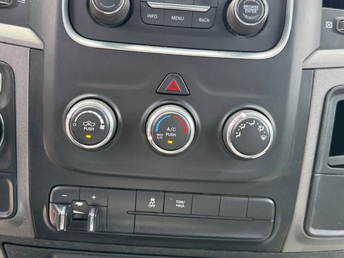 Used 2019 RAM 1500 Tradesman RWD image 16