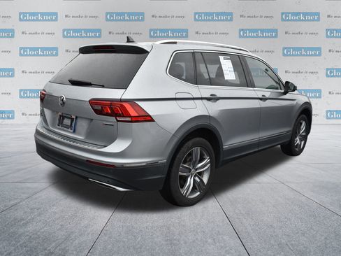 Used 2020 Volkswagen Tiguan SEL image 6