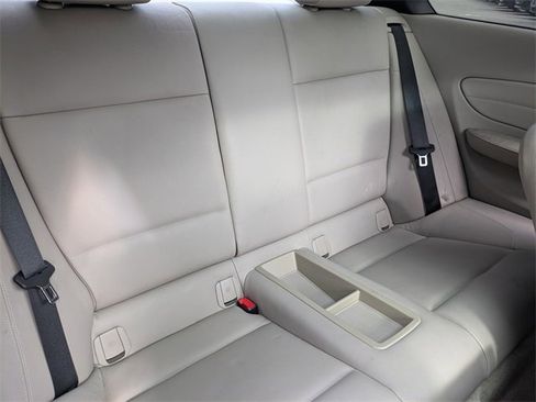 Used 2013 BMW 135i Coupe w/ Premium Pkg image 24