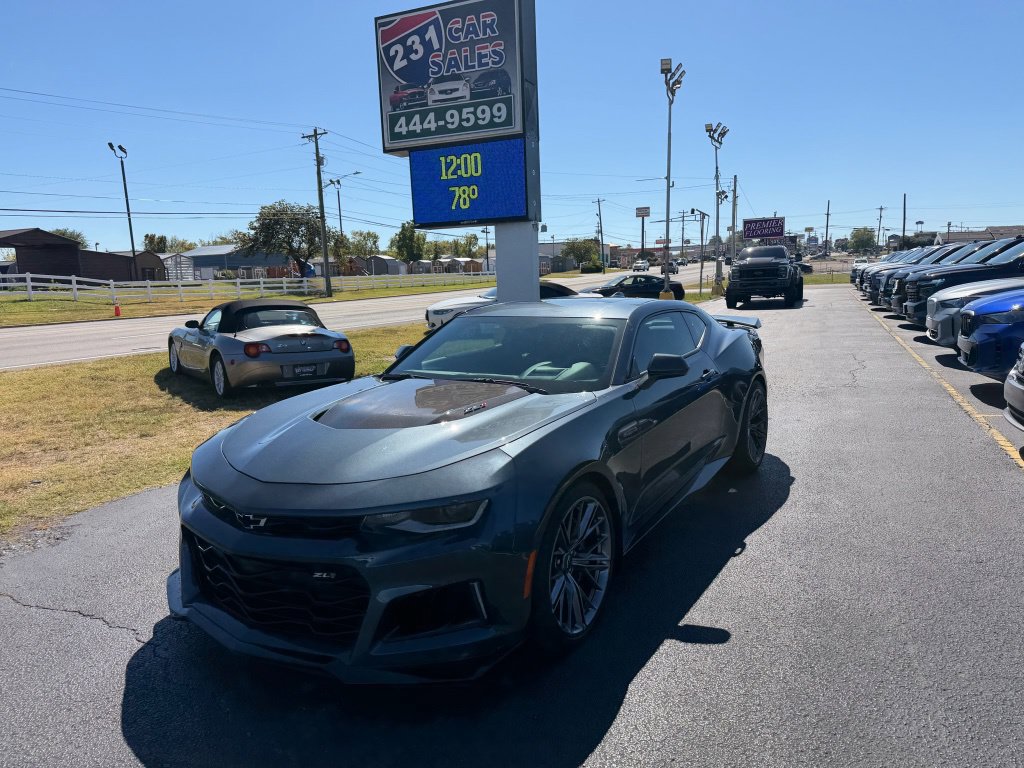 Used 2023 Chevrolet Camaro ZL1 RWD image 7