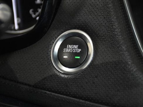 Used 2024 Cadillac XT5 Premium Luxury image 14