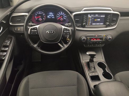 Used 2019 Kia Sorento S AWD/4WD image 22