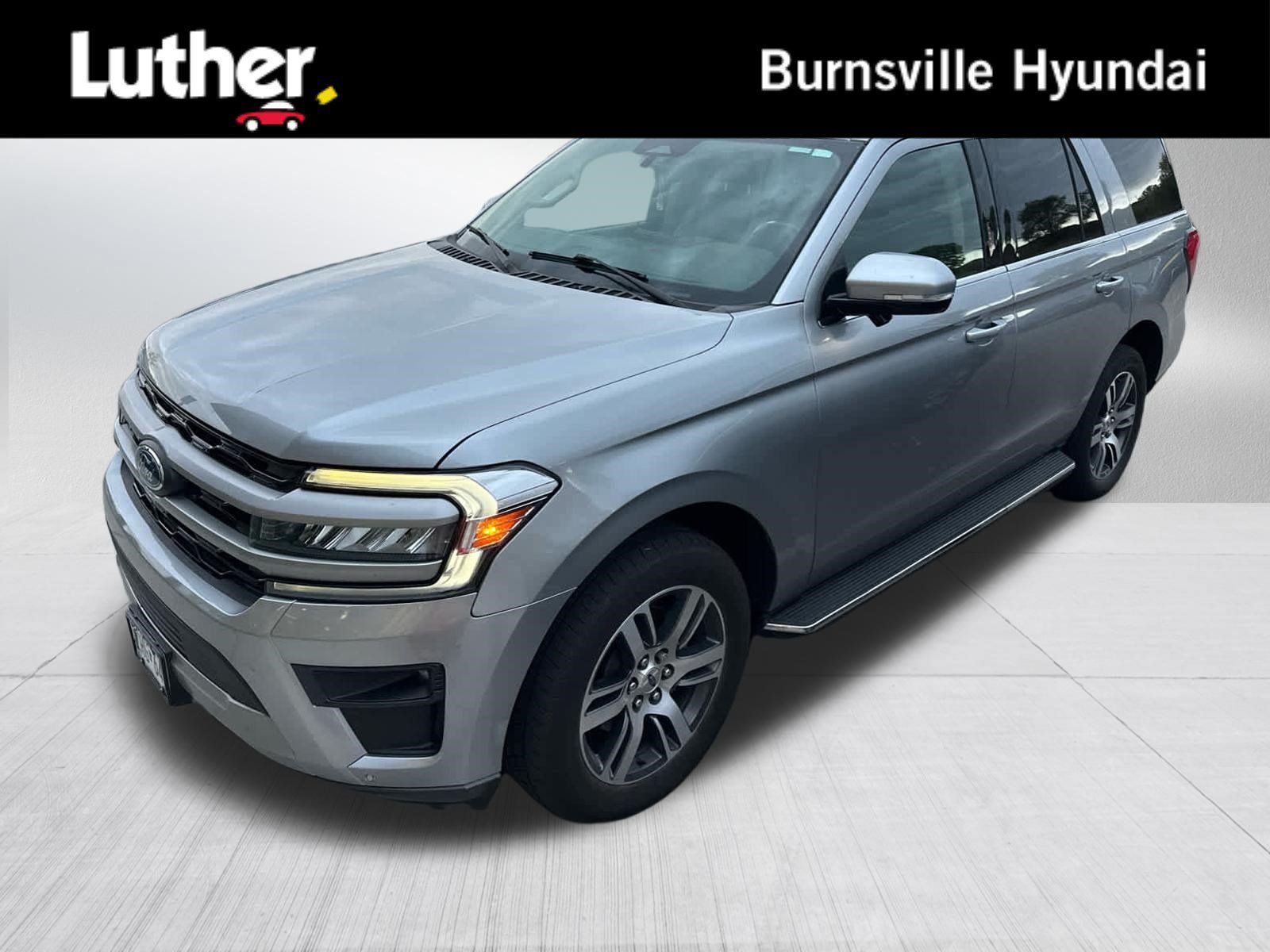 Used 2022 Ford Expedition XLT AWD/4WD image 1