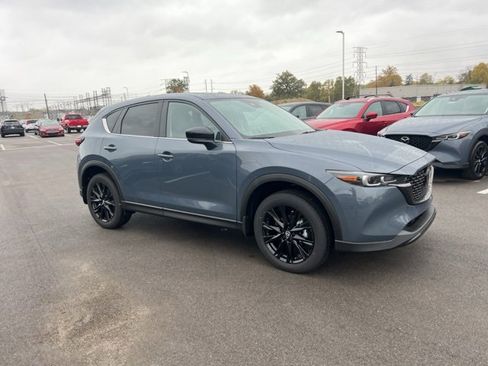 New 2025 MAZDA CX-5 Carbon Edition image 2