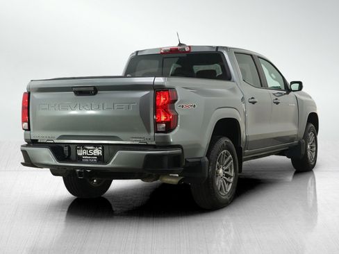 Used 2024 Chevrolet Colorado LT w/ LT Convenience Package II AWD/4WD image 5