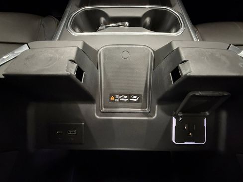 New 2026 Chevrolet Silverado 3500 High Country w/ High Country Premium Package image 22