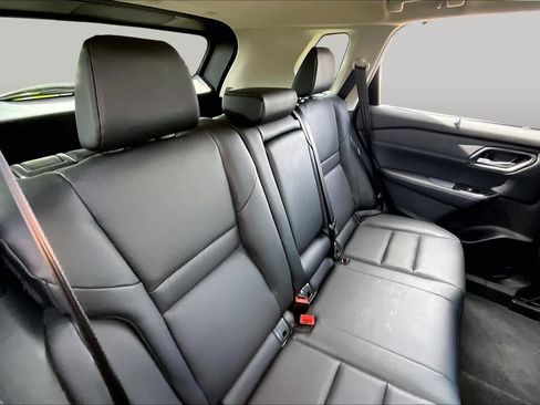 Certified 2024 Nissan Rogue SV w/ SV Premium Package FWD image 19