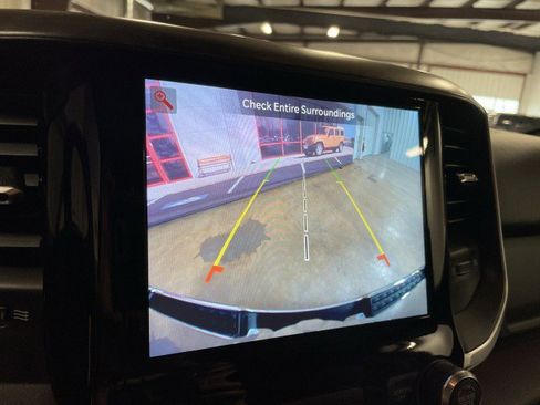 Used 2024 RAM 1500 Big Horn AWD/4WD image 19